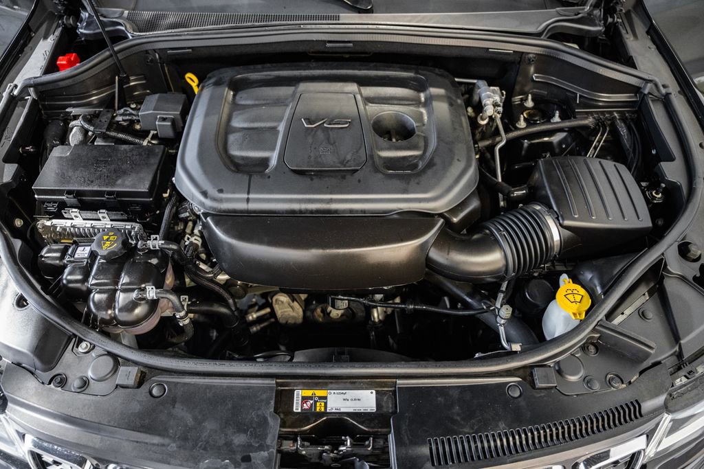 Certified 2019 Jeep Grand Cherokee Laredo w/ Security & Convenience Group image 18