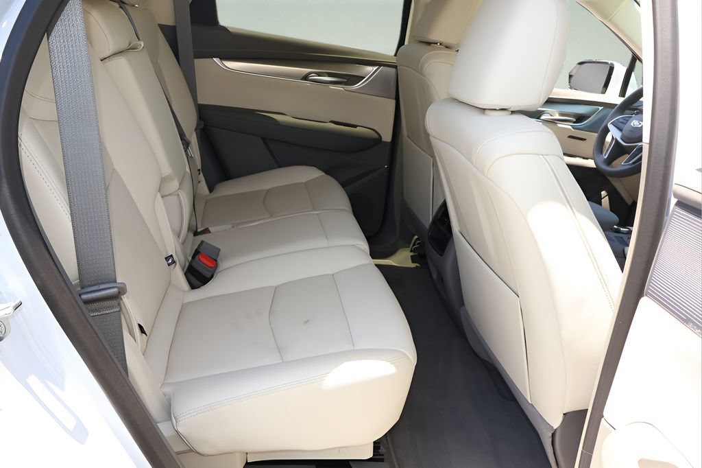 New 2026 Cadillac XT5 Premium Luxury AWD/4WD image 16