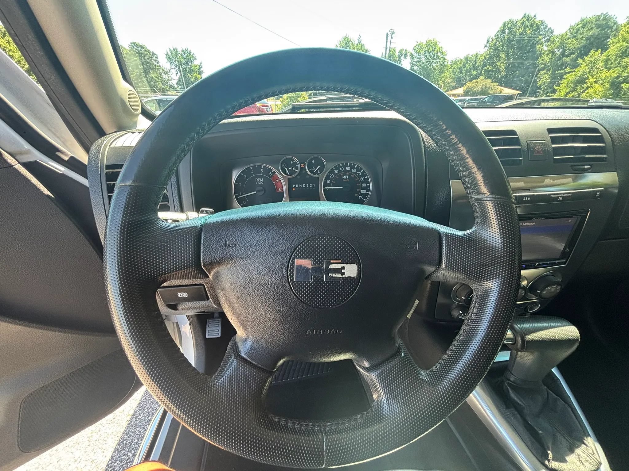 Used 2009 HUMMER H3 Luxury AWD/4WD image 12