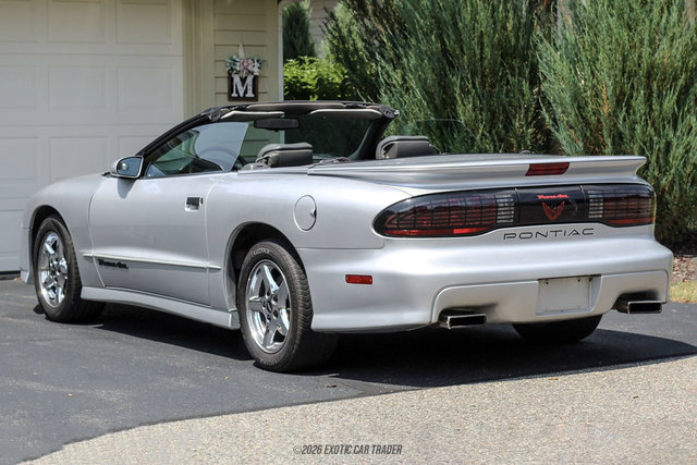 Used 1997 Pontiac Firebird Trans Am RWD image 6