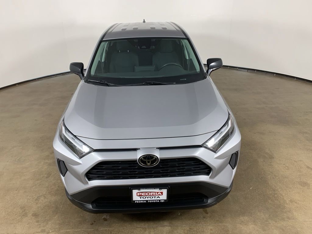 Used 2024 Toyota RAV4 LE image 4