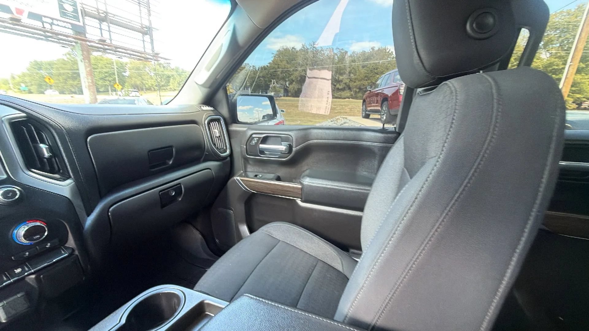 Used 2019 Chevrolet Silverado 1500 RST w/ All-Star Edition RWD image 12