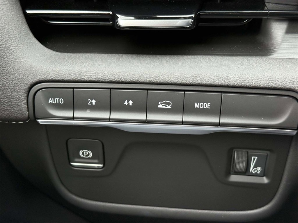 Used 2024 Cadillac Escalade Luxury image 25