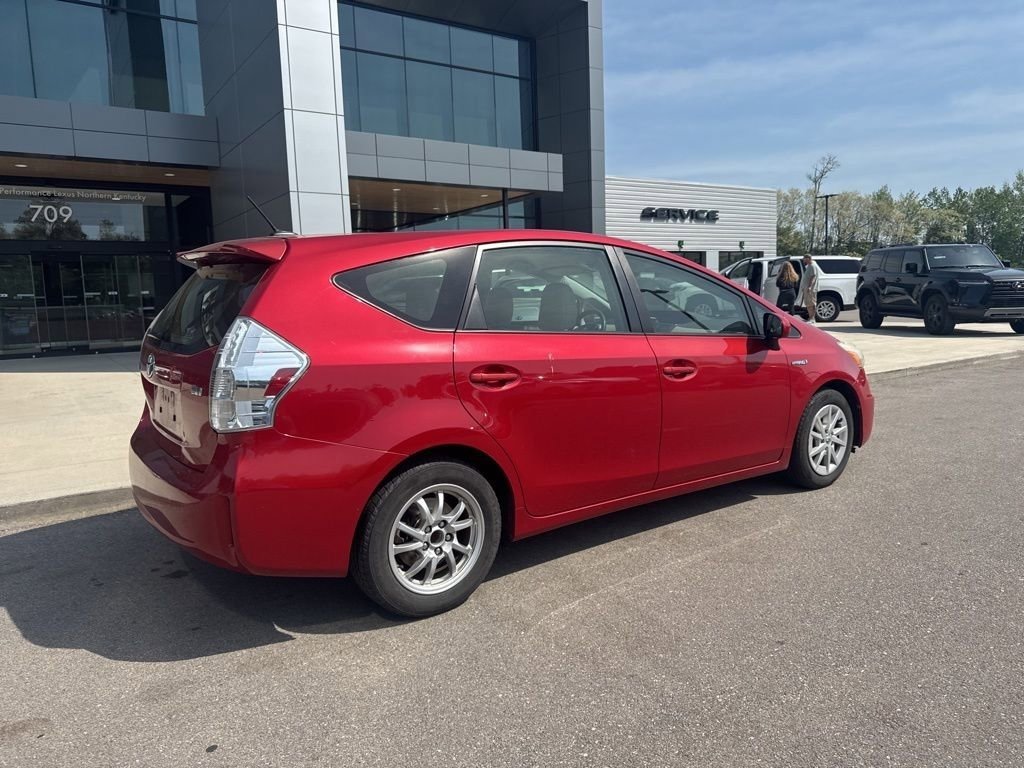 Used 2013 Toyota Prius V Three FWD image 3