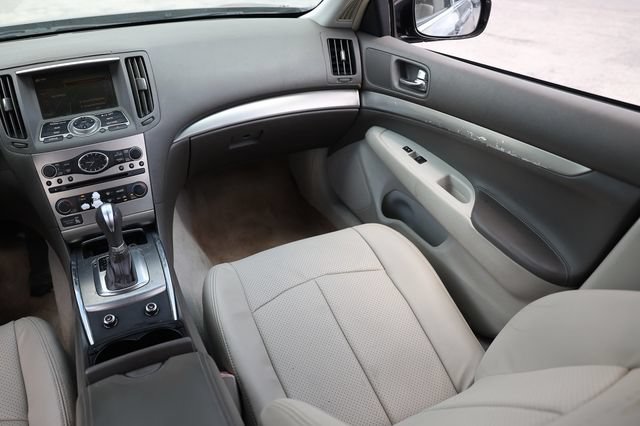 Used 2012 INFINITI G25 Journey RWD image 25