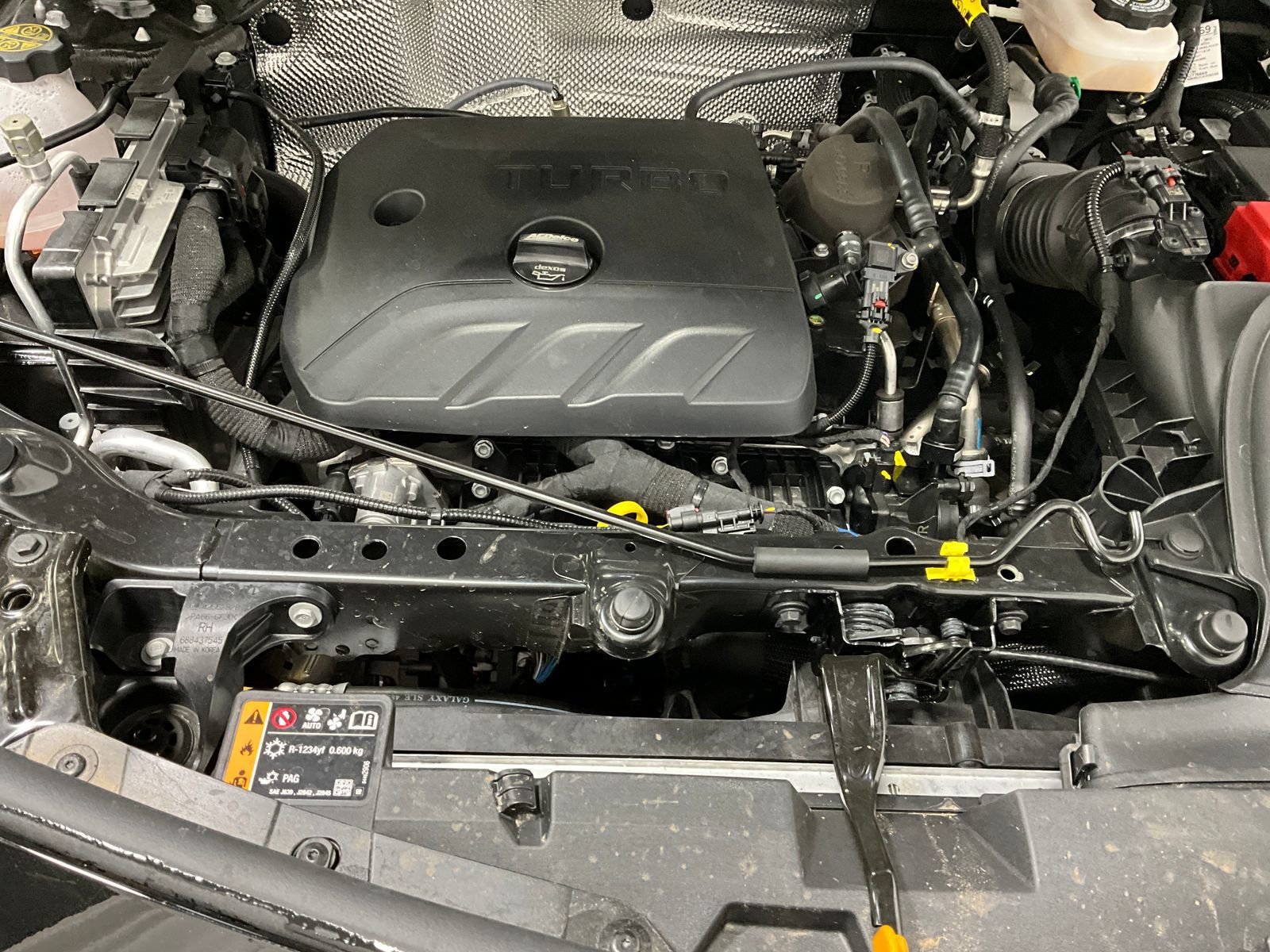 Used 2025 Buick Encore GX Avenir w/ Avenir Technology Package image 10