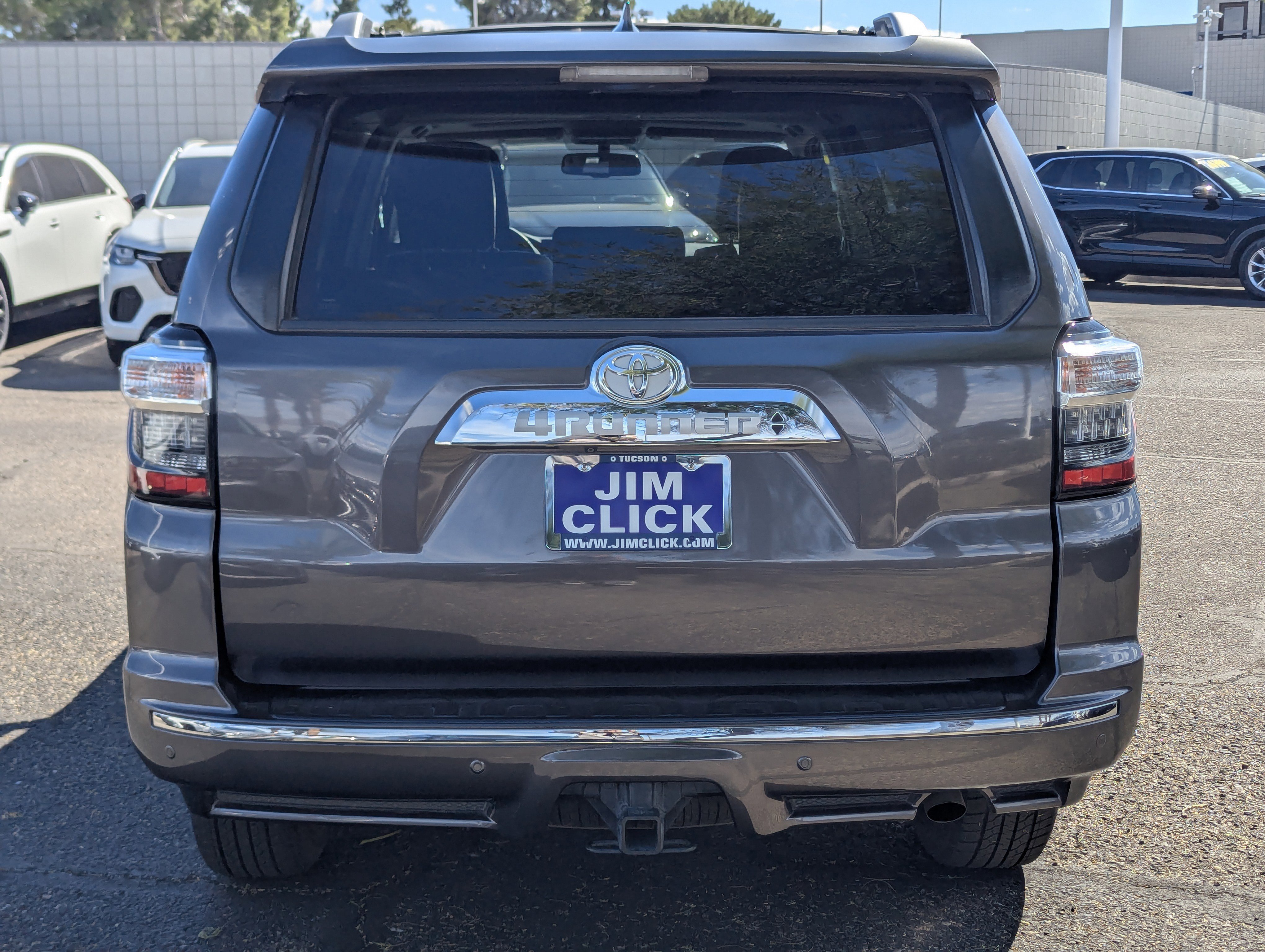 Used 2018 Toyota 4Runner Limited image 3