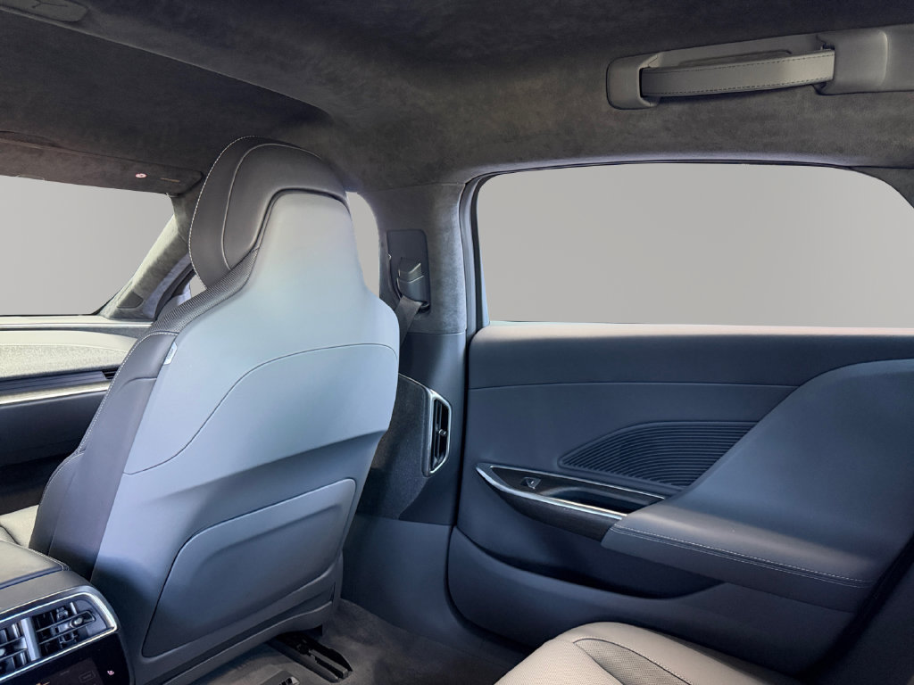 Used 2023 Lucid Air Pure RWD image 28