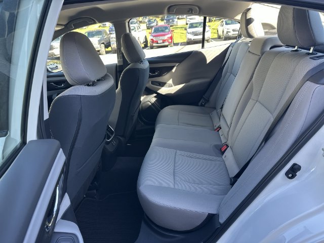 Used 2025 Subaru Legacy Premium AWD/4WD image 32