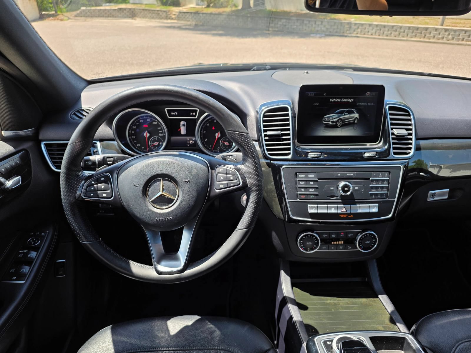 Used 2018 Mercedes-Benz GLE 350 image 31