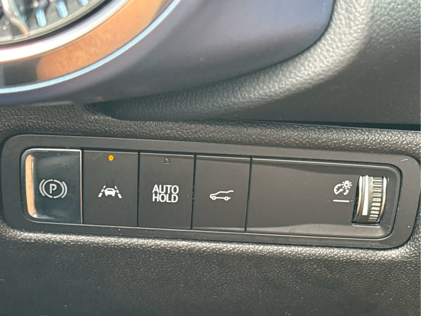 Certified 2024 Chevrolet Equinox EV LT w/ Active Safety Package 3 FWD image 18