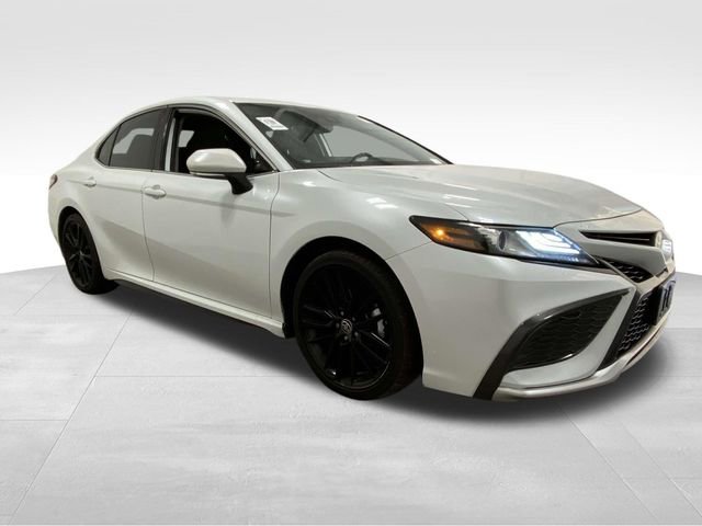 Used 2021 Toyota Camry XSE w/ Blackout Package (TMS) image 5