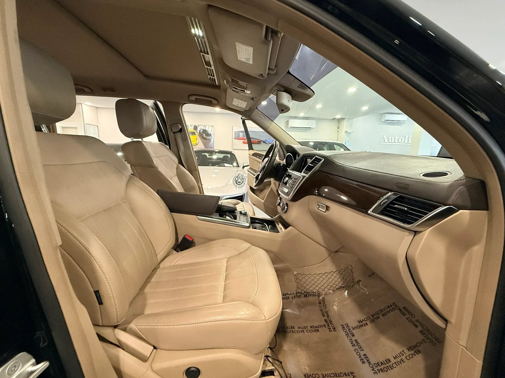 Used 2014 Mercedes-Benz GL 450 4MATIC image 15