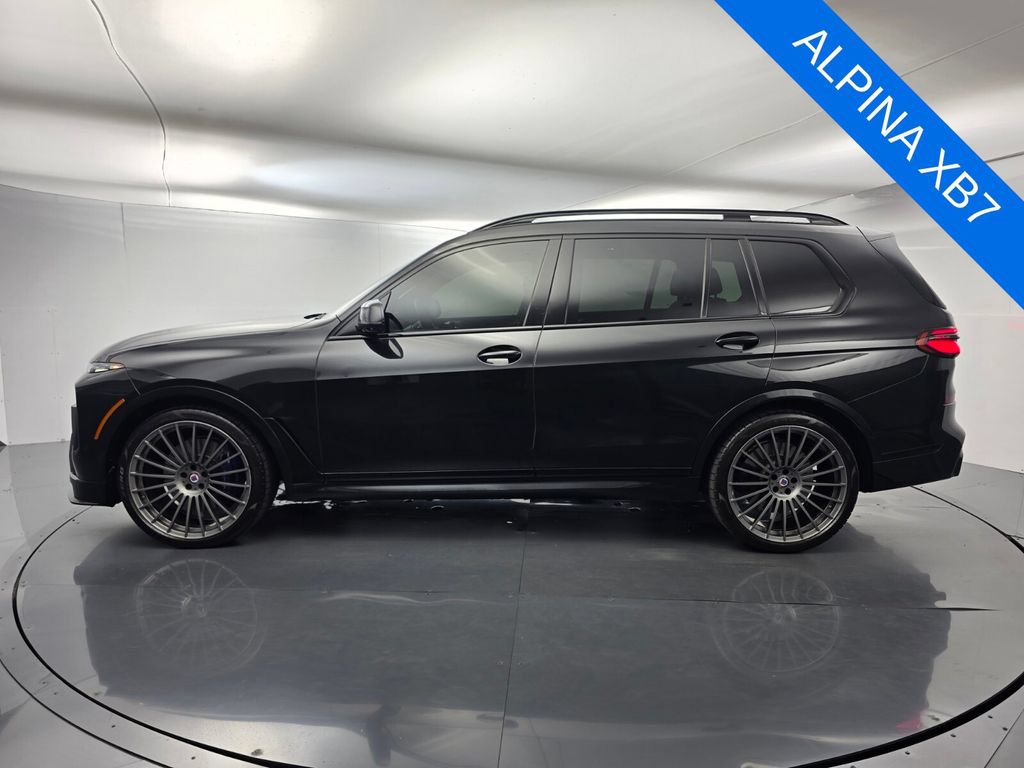 Used 2024 BMW ALPINA XB7 AWD/4WD image 7