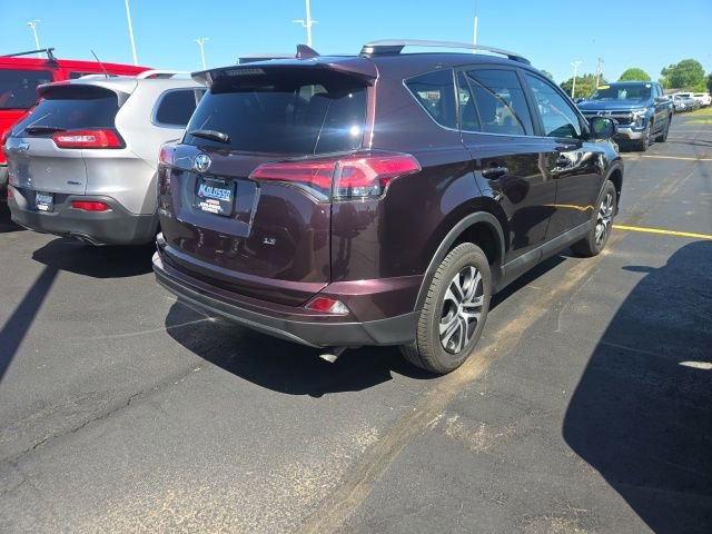 Used 2018 Toyota RAV4 LE w/ All Weather Liner Package FWD image 6