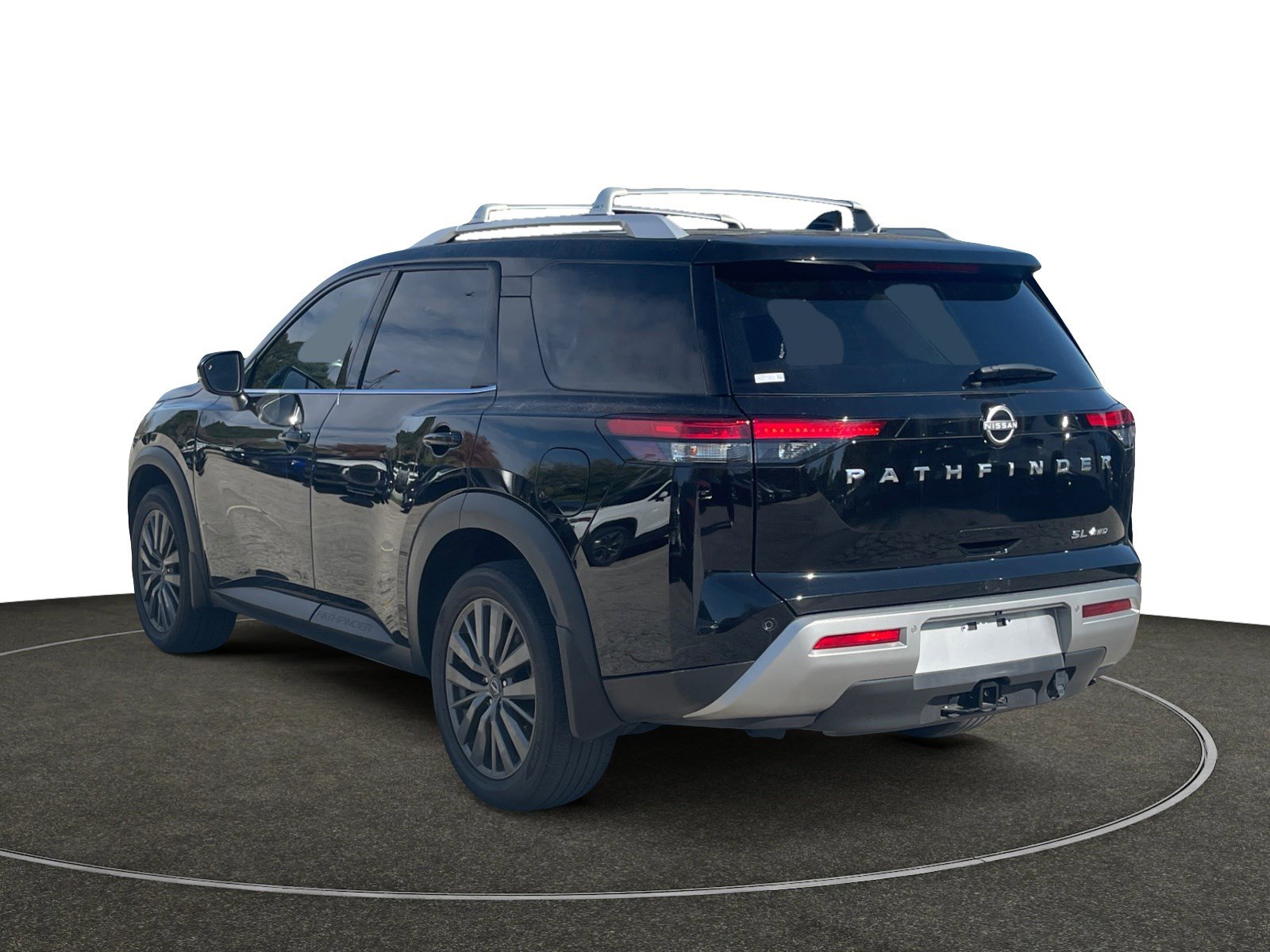 Used 2024 Nissan Pathfinder SL w/ SL Premium Package image 3
