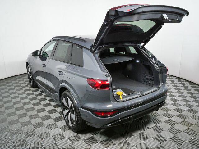 New 2027 Audi SQ6 e-tron Premium Plus AWD/4WD image 31