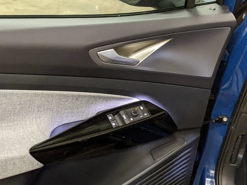 New 2026 Volkswagen ID.4 Pro RWD image 10