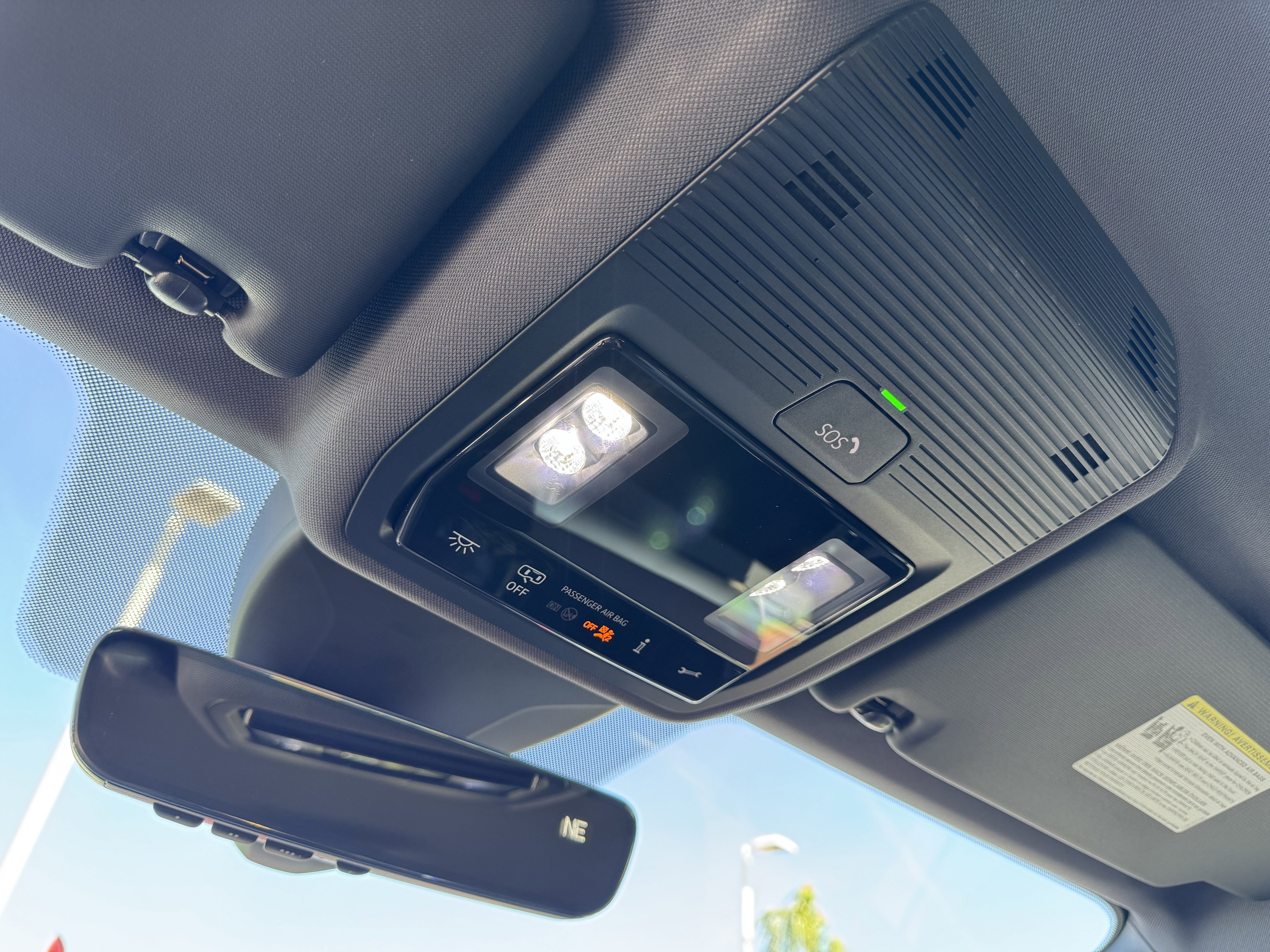 Certified 2023 Volkswagen ID.4 Pro image 31