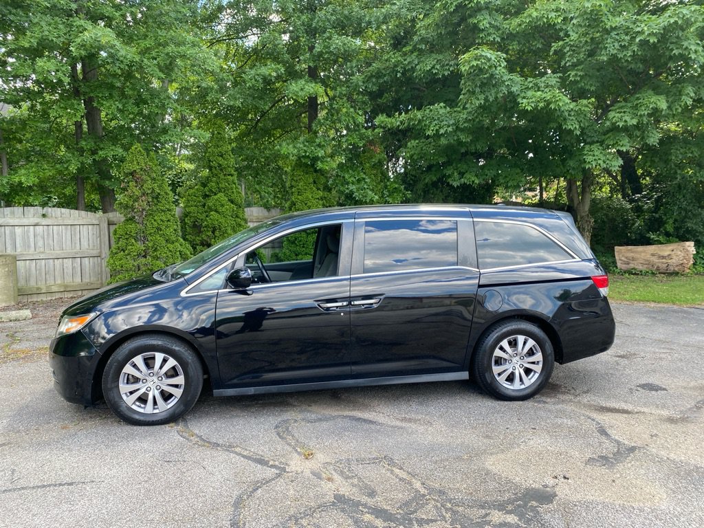 Used 2017 Honda Odyssey EX-L image 2