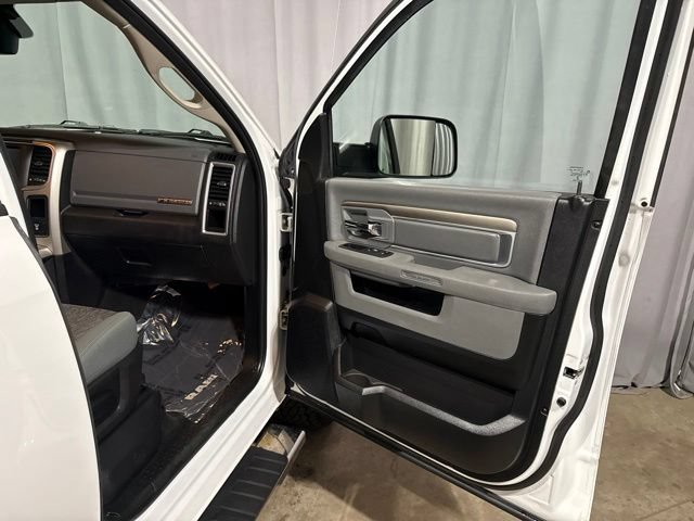 Used 2018 RAM 1500 Big Horn AWD/4WD image 37