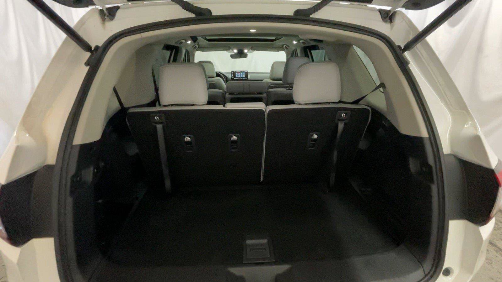 Used 2025 Honda Pilot Elite image 20