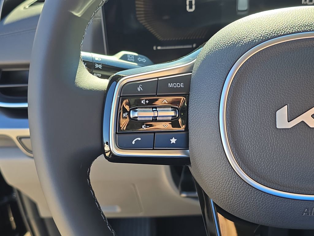 New 2026 Kia Carnival image 29