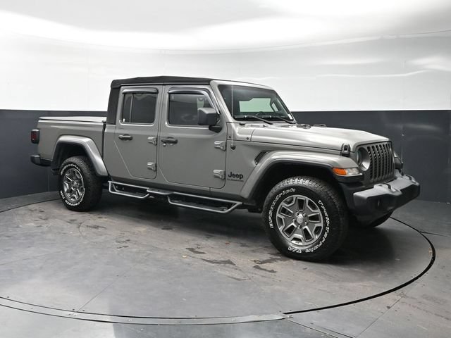 Used 2021 Jeep Gladiator Sport AWD/4WD image 3