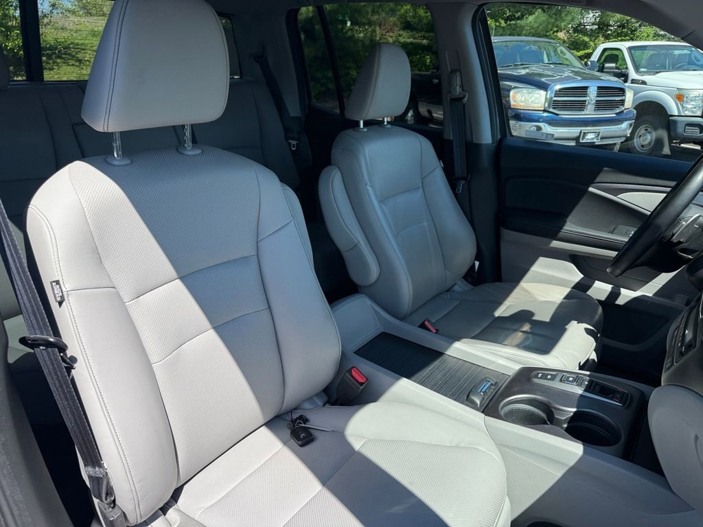 Certified 2023 Honda Ridgeline RTL image 18