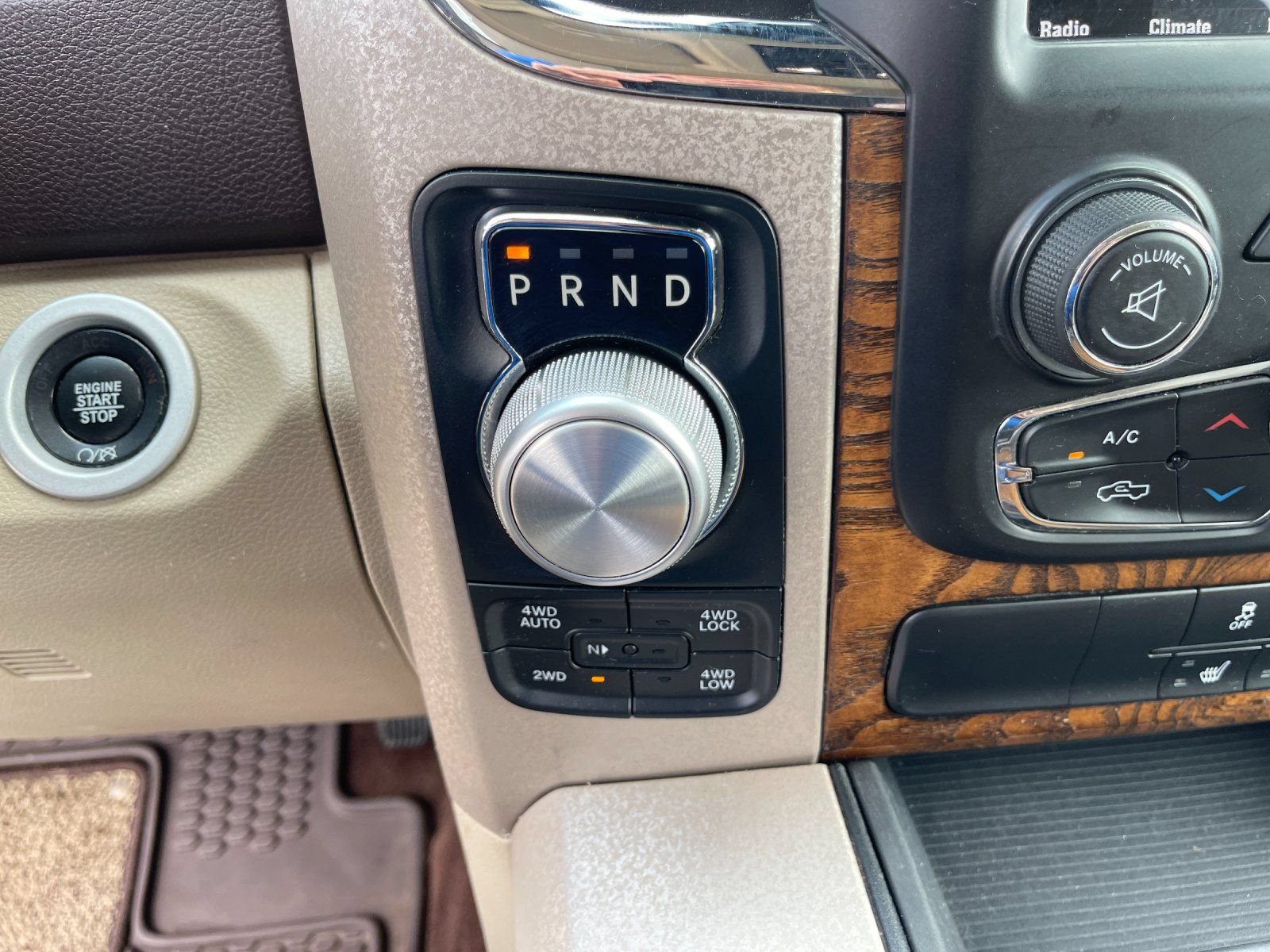 Used 2018 RAM 1500 Laramie Longhorn w/ Longhorn Special Edition AWD/4WD image 23