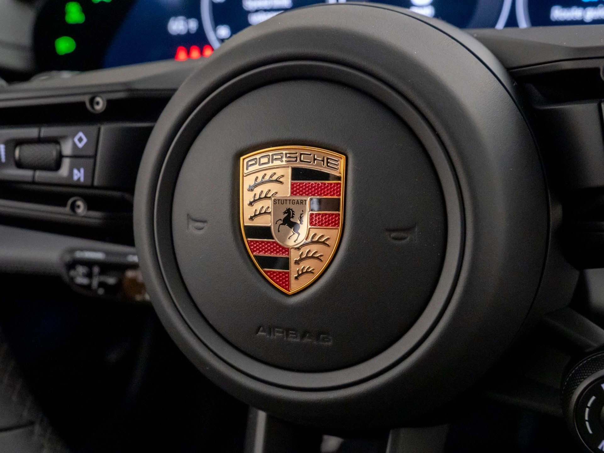 New 2026 Porsche Taycan GTS AWD/4WD image 22