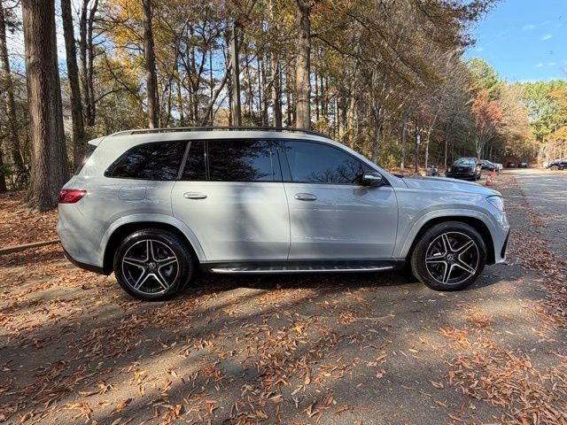 Used 2024 Mercedes-Benz GLS 450 4MATIC image 17