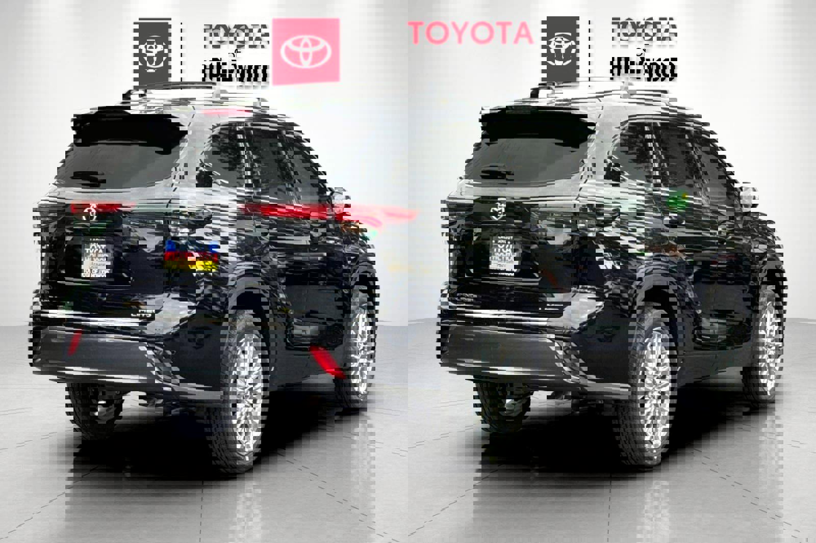 New 2025 Toyota Highlander Limited image 4