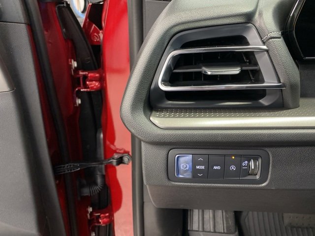 New 2026 Chevrolet Traverse LT w/ Driver Confidence Package image 12