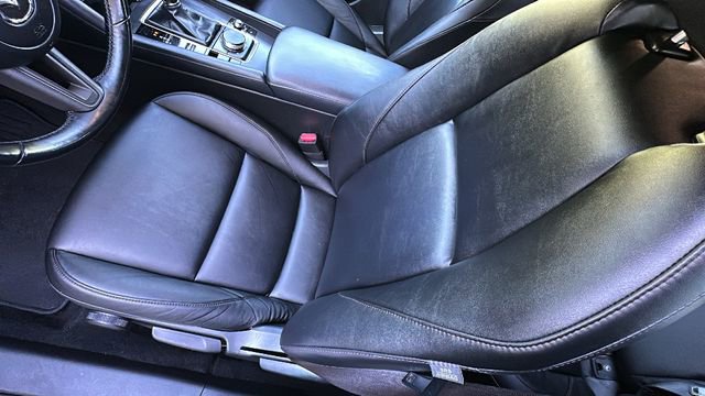 Used 2023 MAZDA MAZDA3 s FWD image 21