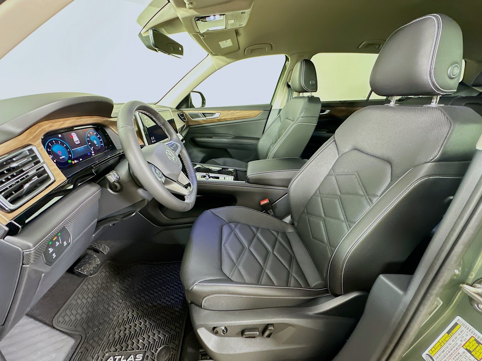 New 2026 Volkswagen Atlas SE AWD/4WD image 31