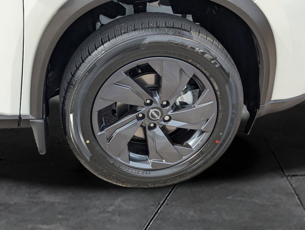 New 2026 Nissan Rogue SV image 11