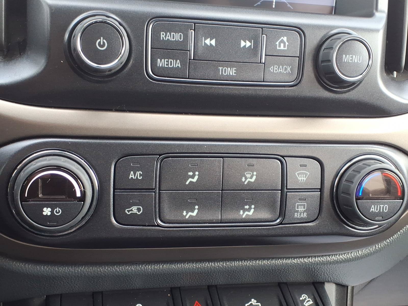 Used 2018 Chevrolet Colorado Z71 AWD/4WD image 23