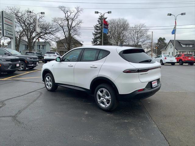 New 2025 Dodge Hornet GT w/ Cold Weather Group AWD/4WD image 6