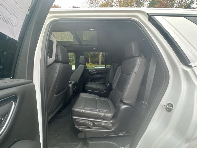 Used 2023 Chevrolet Tahoe LT AWD/4WD image 35