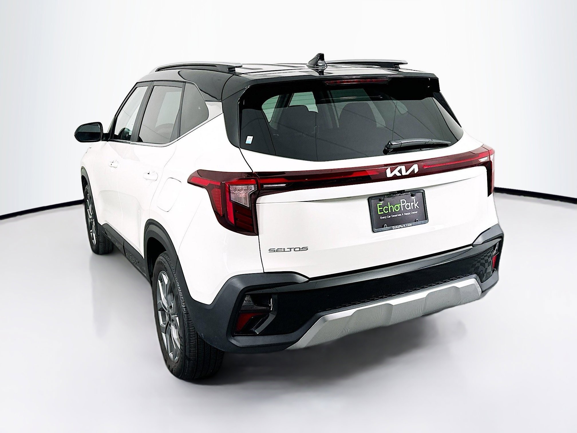 Used 2024 Kia Seltos S image 5