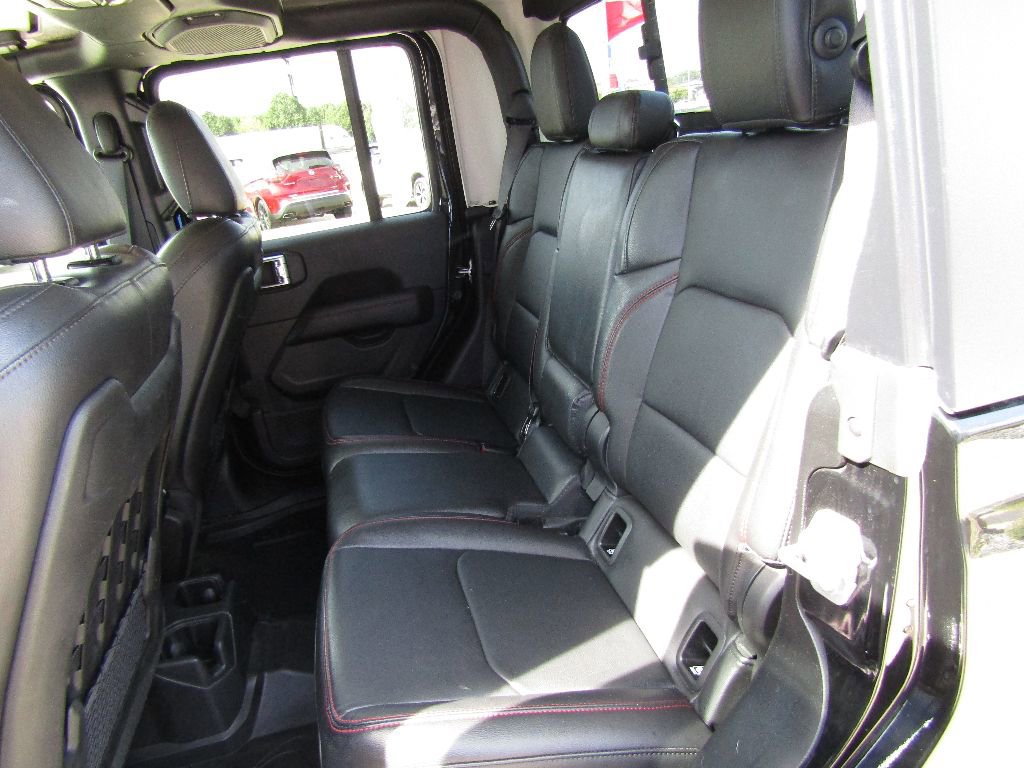 Used 2022 Jeep Gladiator Rubicon w/ Trailer Tow Package image 12