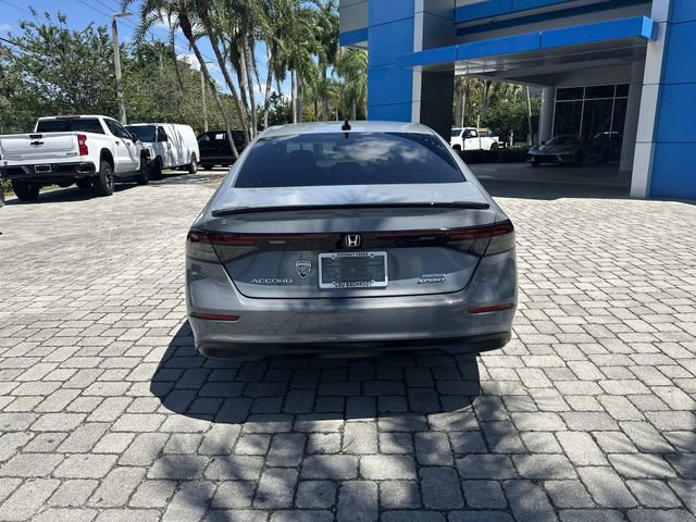 Used 2025 Honda Accord Sport image 38