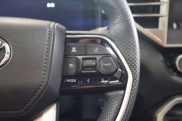 Used 2024 Toyota Tundra Limited image 20