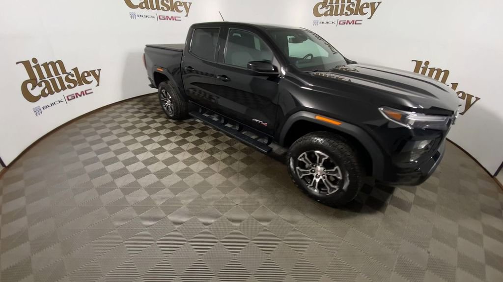 Certified 2023 GMC Canyon AT4 w/ AT4 Premium Package image 2