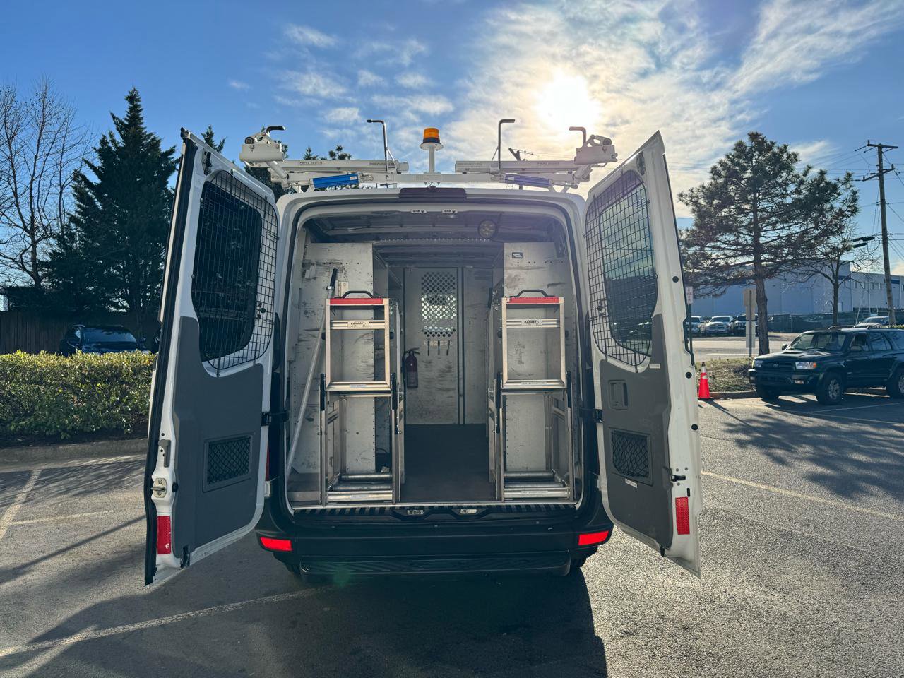 Used 2012 Mercedes-Benz Sprinter 2500 w/ Additional Battery Pkg image 15