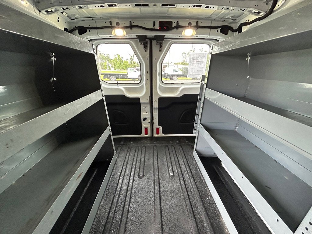 Used 2016 Ford Transit 250 130 Low Roof RWD image 29