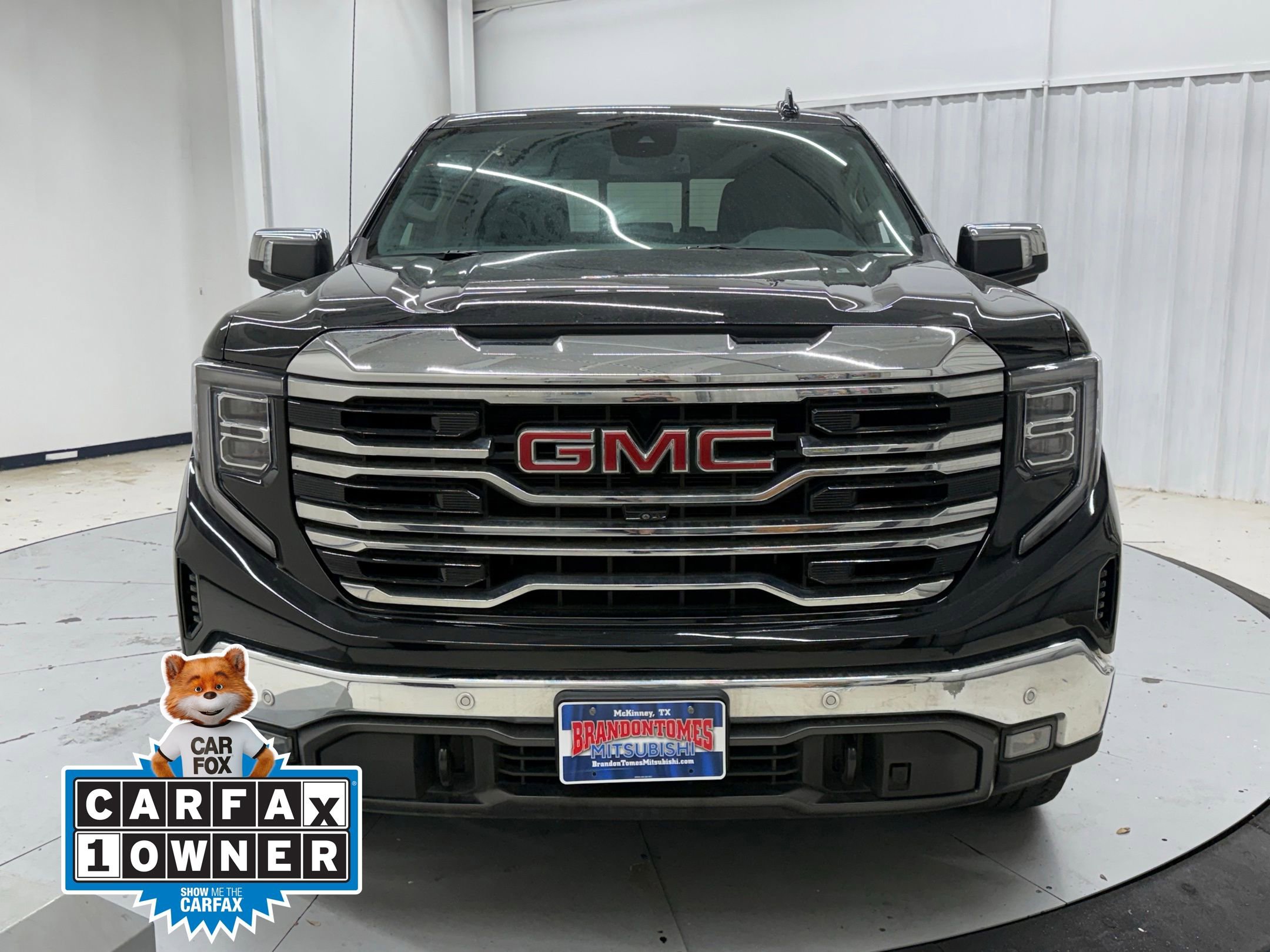 Used 2022 GMC Sierra 1500 SLT AWD/4WD image 9