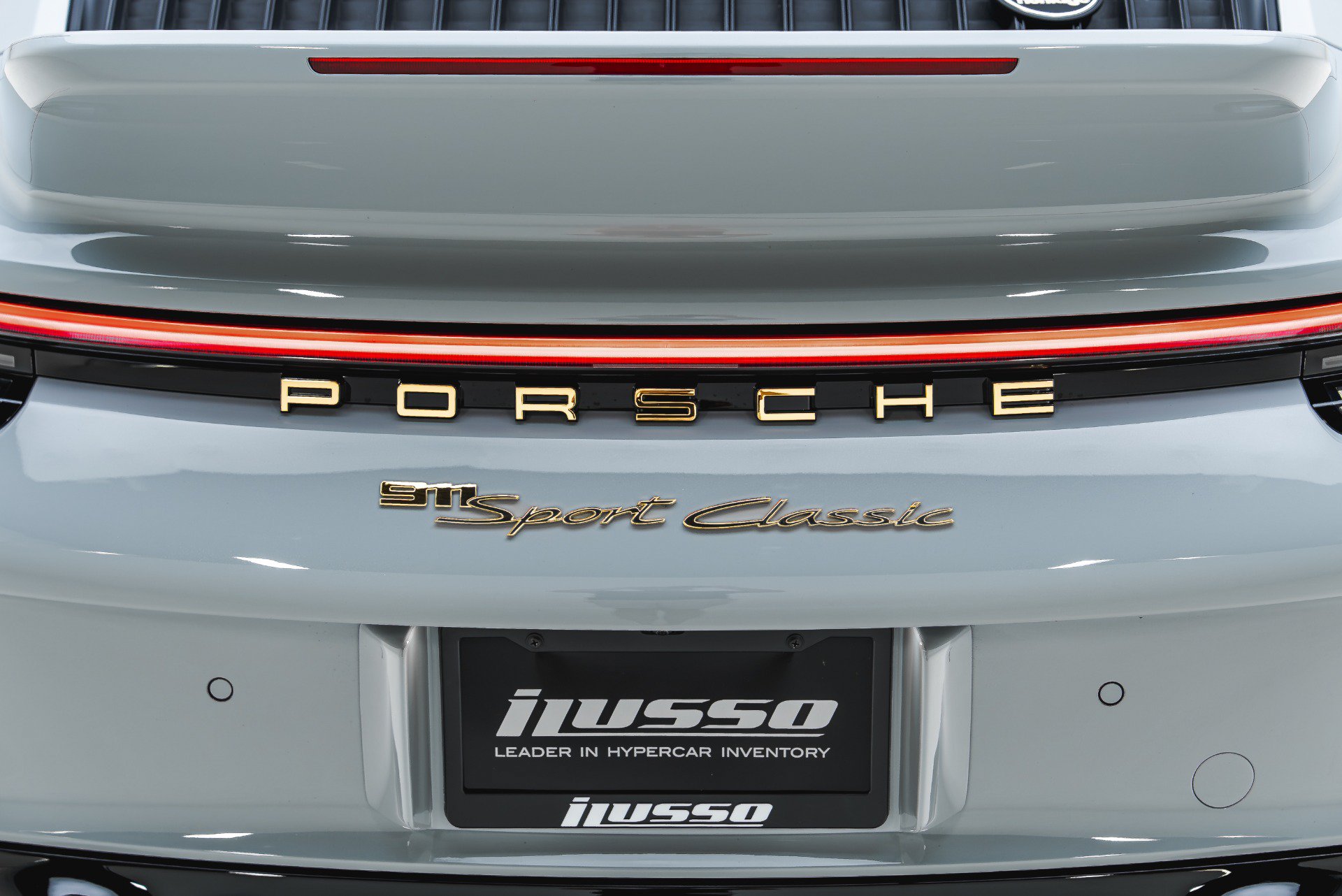 Used 2023 Porsche 911 Sport Classic RWD image 47