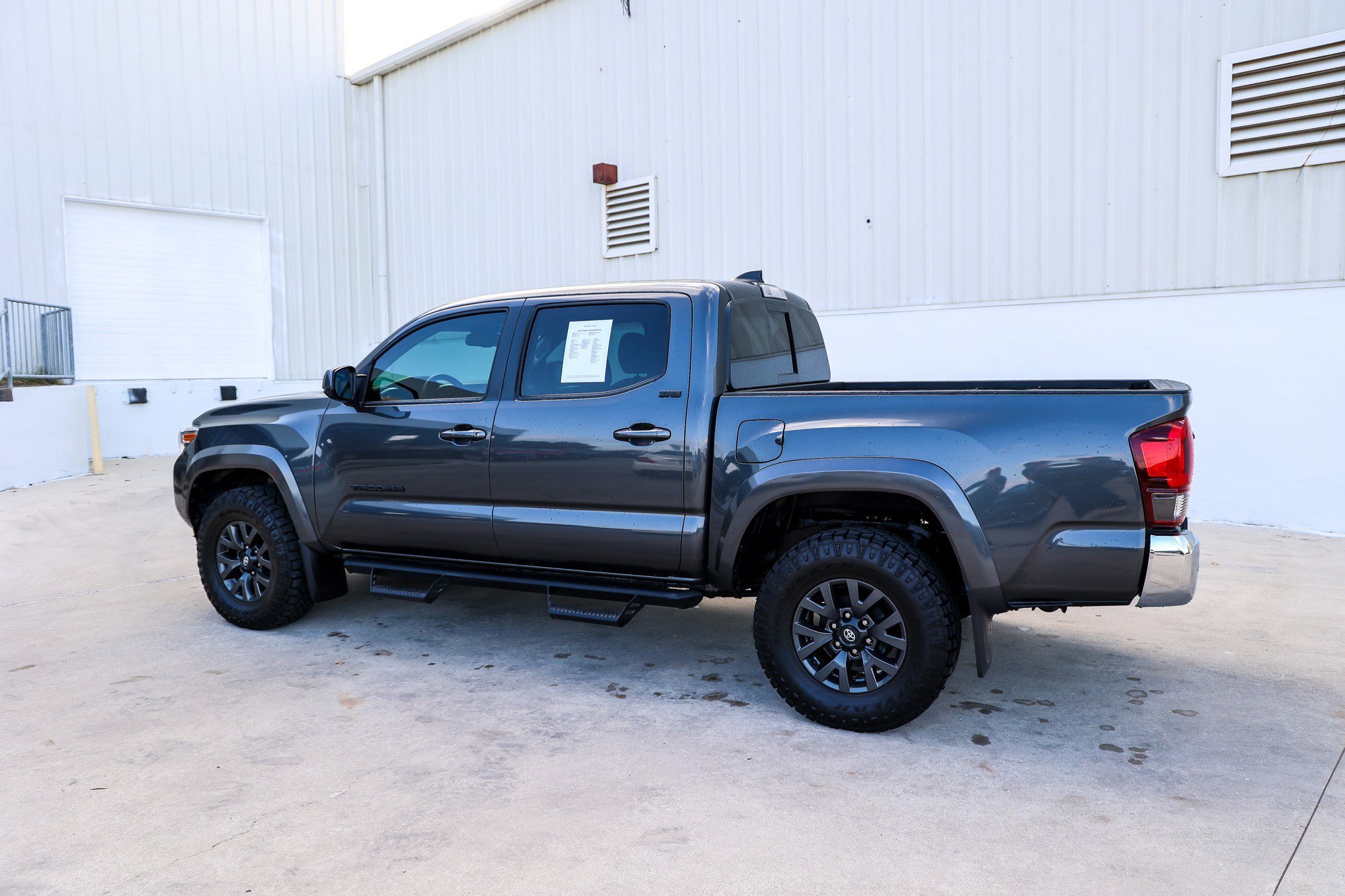 Certified 2023 Toyota Tacoma SR5 image 10